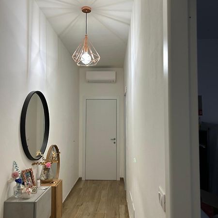 Il Tortellino Vagante - Elegant Apartment Modène Extérieur photo