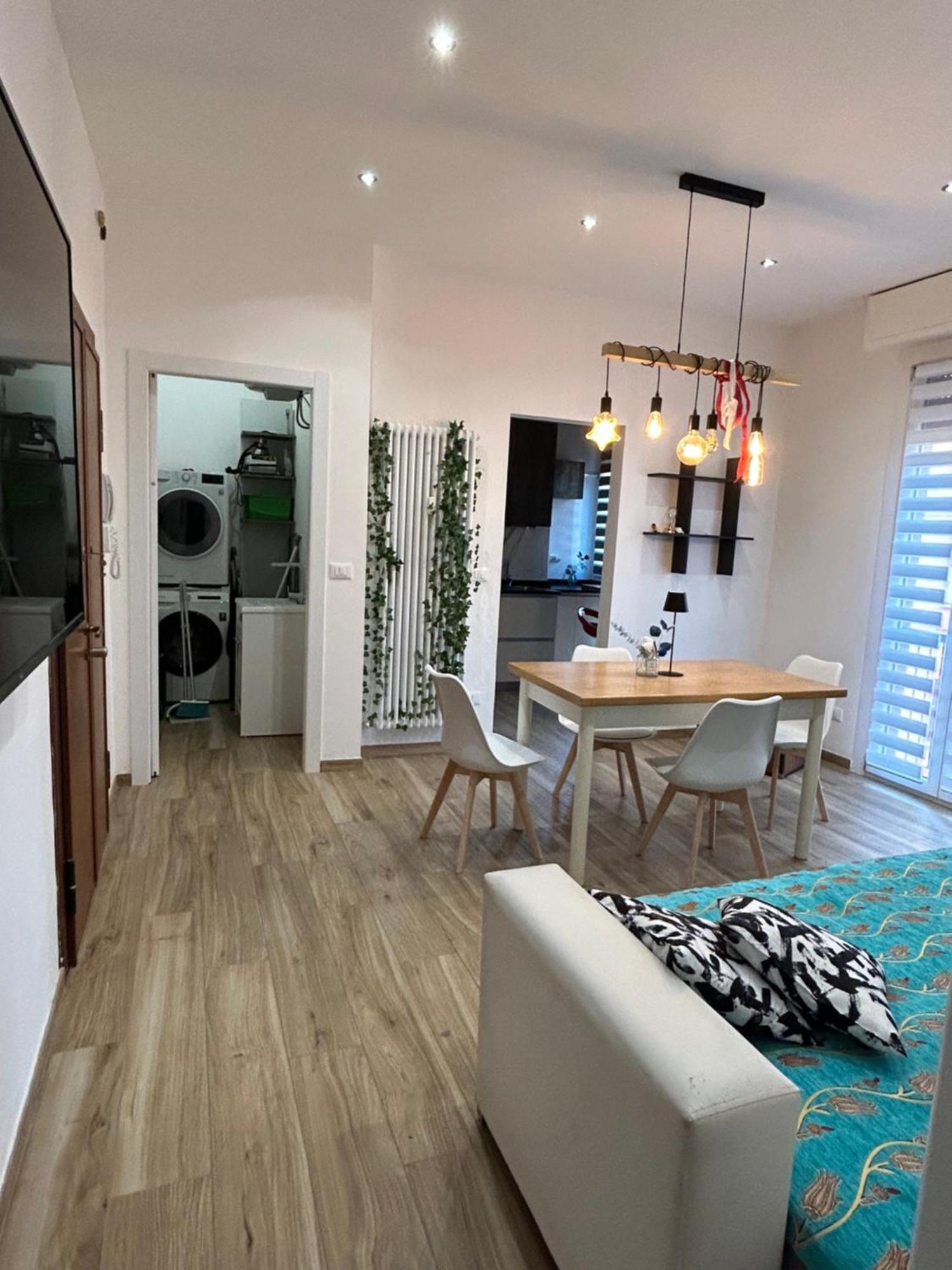 Il Tortellino Vagante - Elegant Apartment Modène Extérieur photo