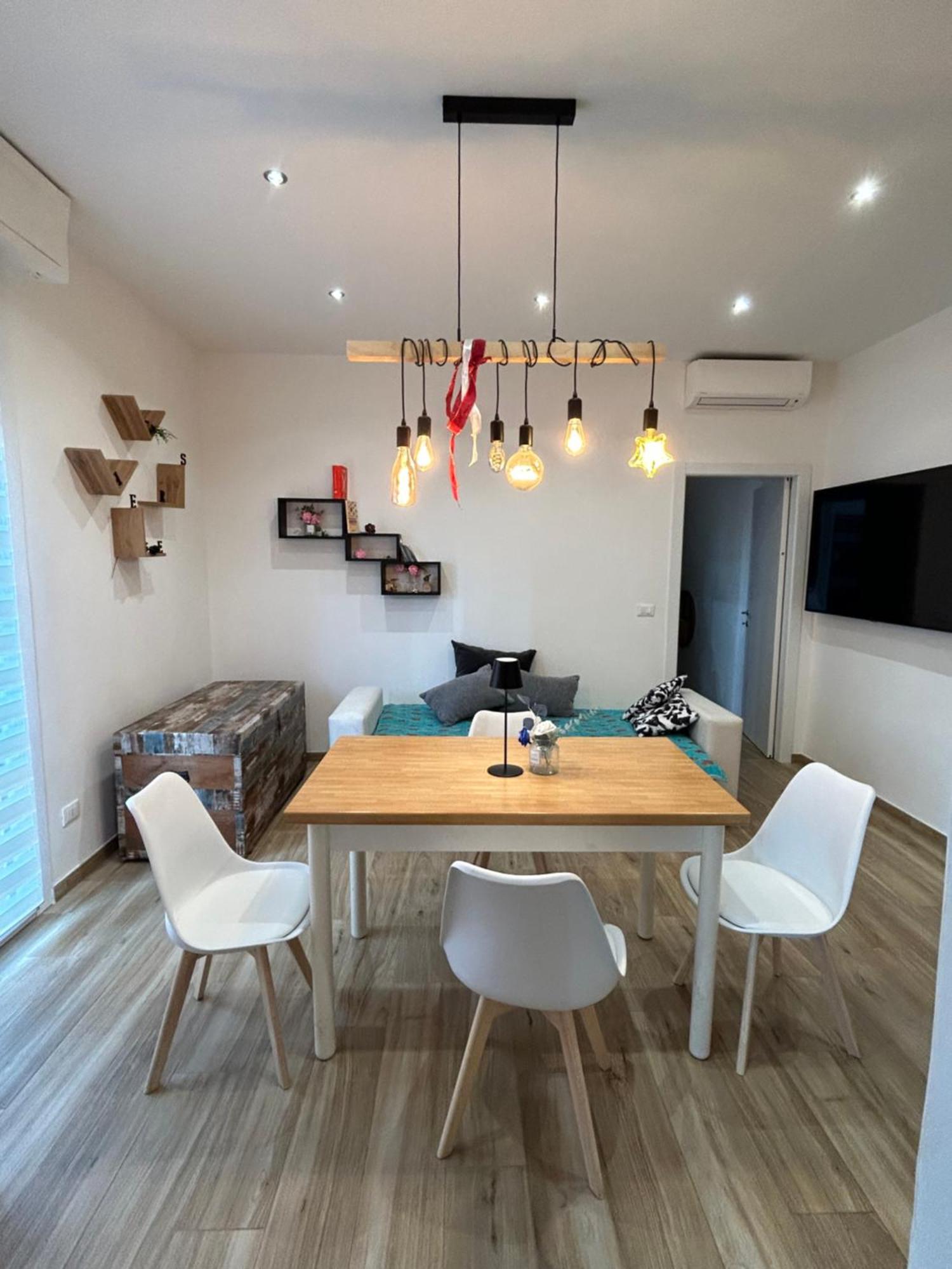 Il Tortellino Vagante - Elegant Apartment Modène Extérieur photo